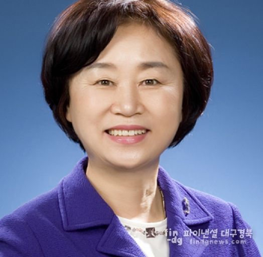 홍복순 위원장
